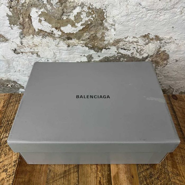 Balenciaga Runner graffiti black/red