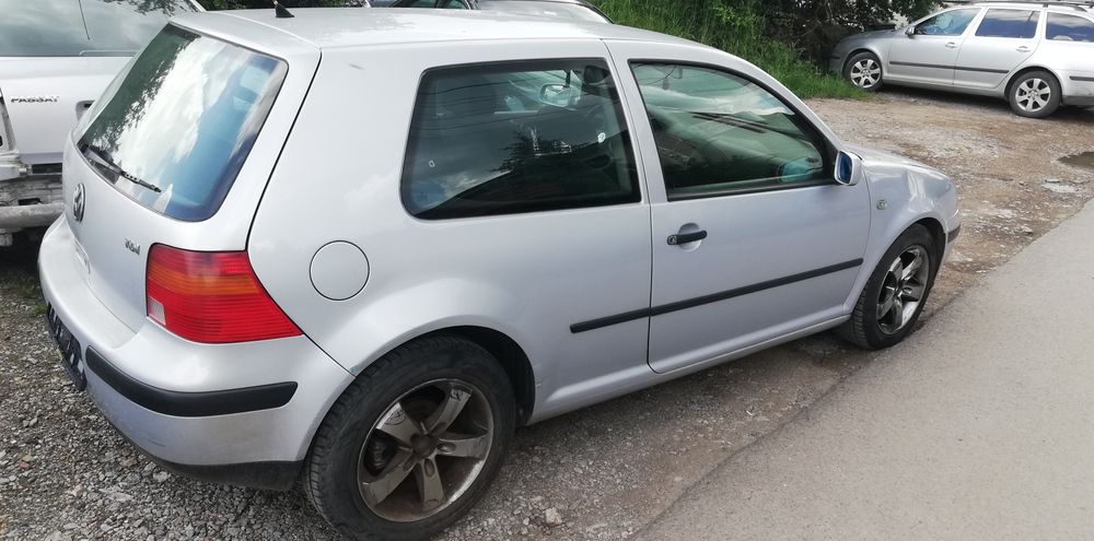 Голф 4 на части 1.9тди 100коня