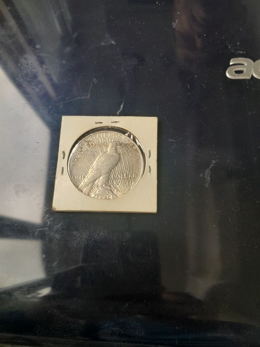 Vând moneda 1 dollar 1922