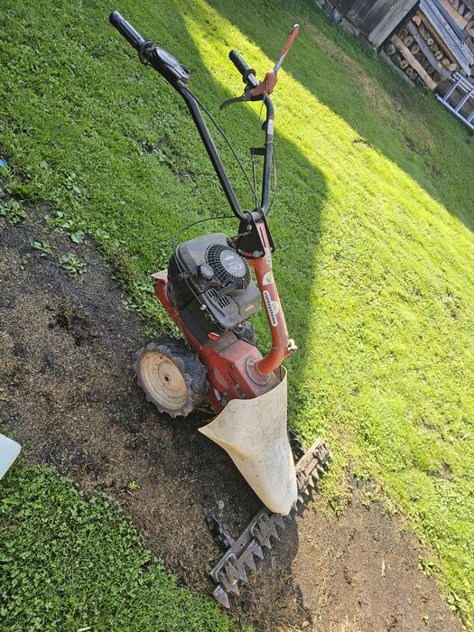 Motocoasa M210 Functionabila