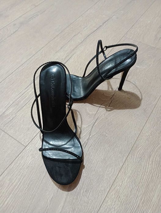 Нови сандали от България и Италия