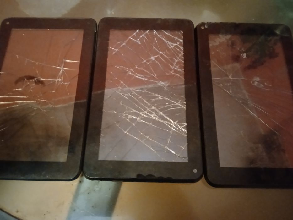 Продавам на части и на брои