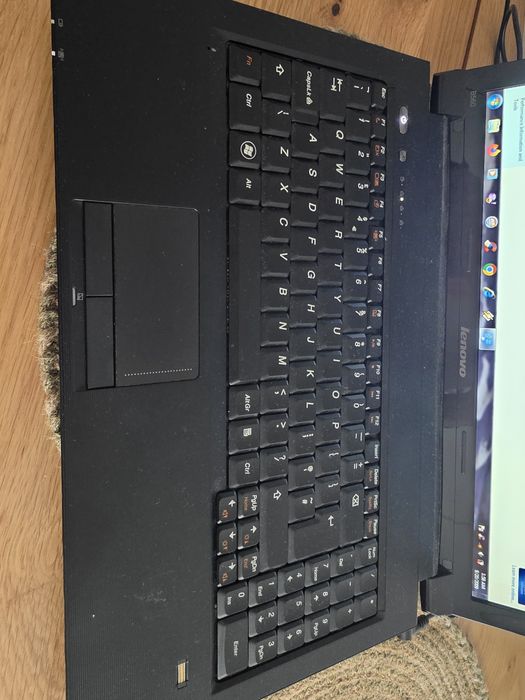 Laptop lenovo intel pentium!