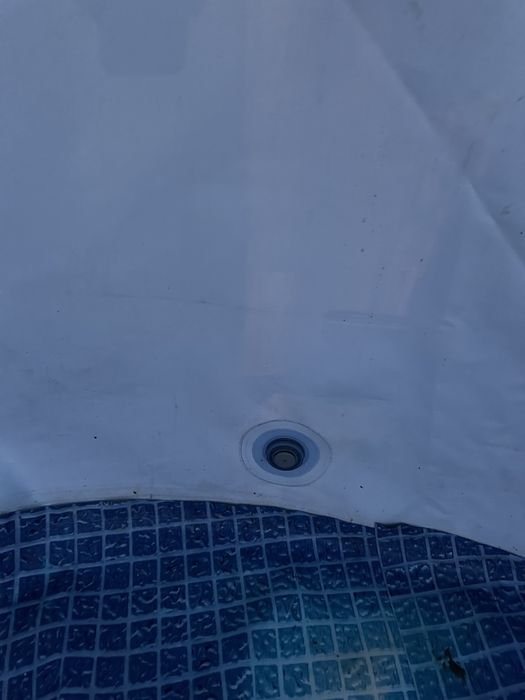 Vand piscina folosita