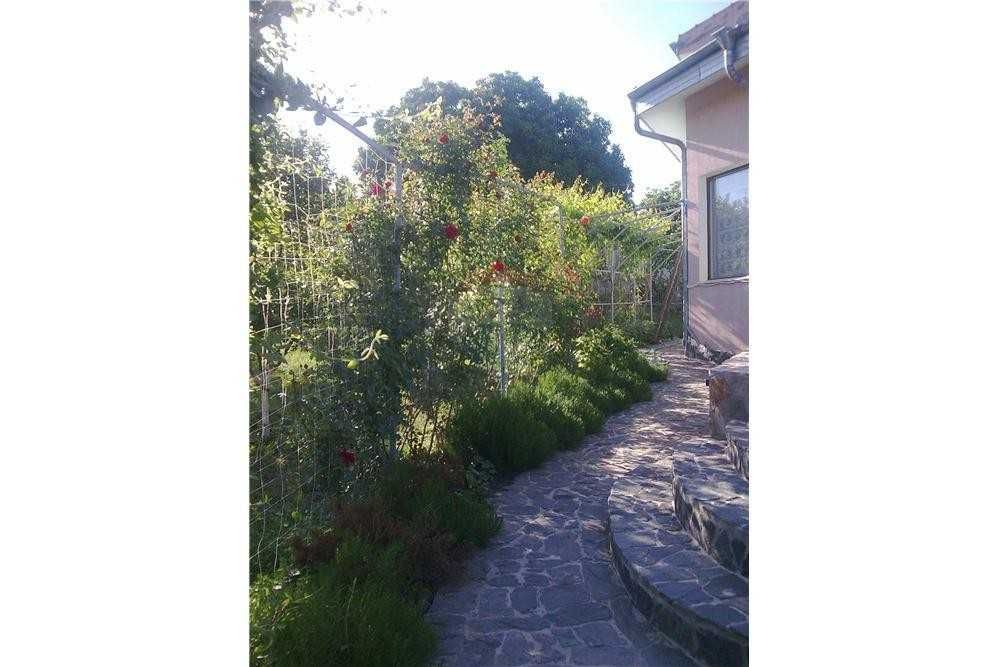 Продава се Къща в с. Червена вода, Област Русе - 360 кв.м за 864 €/кв.м - Снимка #16