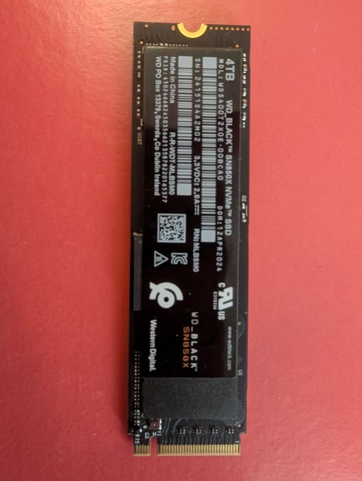 НОВ | 4TB WD Black SN850X | NVMe SSD диск Gen4 | DRAM кеш | скорост до 7300 MB/s | формат М.2 2280
