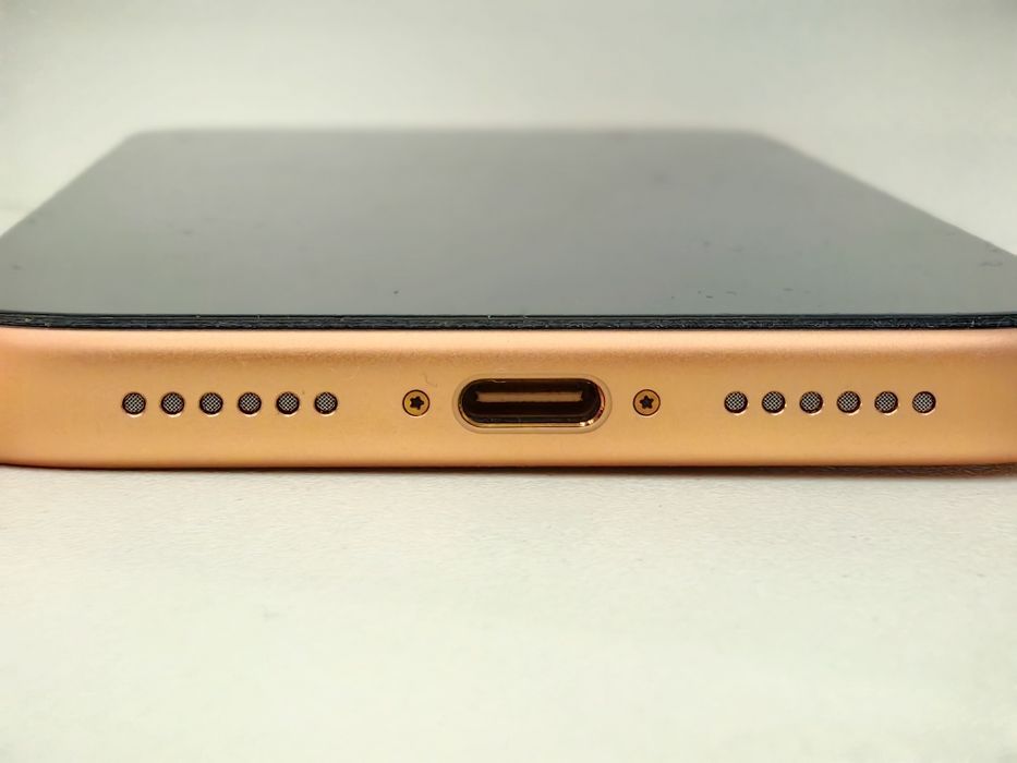 Хб! Iphone 17 Pro Max 256 11Цикъла Гаранция.