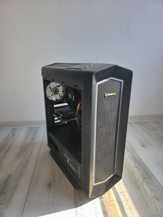Vând calculator/PC de gaming
