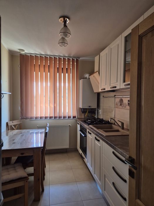 Apartament de închiriat