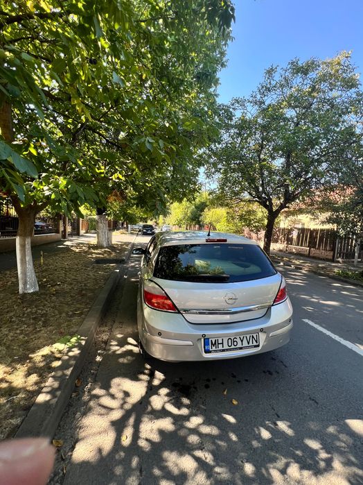OPEL Astra 2004 — imagine 5