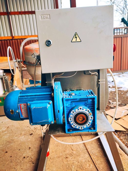 Продам маслобойка