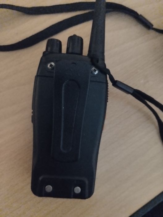 Продам 2 рации BF 777s