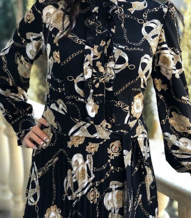 Продам платье  46 размер