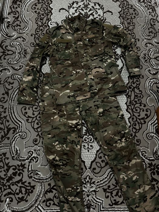 Тактический костюм (форма)