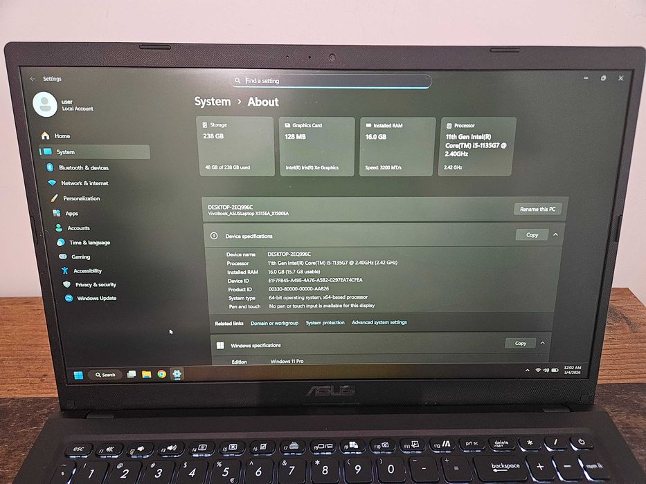 Asus VivoBook 15 i5 11K 16gb ram 256gb SSD