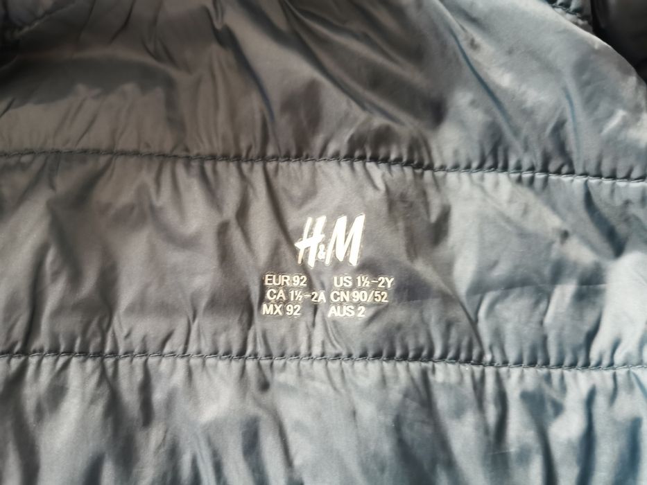 Олекотено яке Н&М за момче размер 98