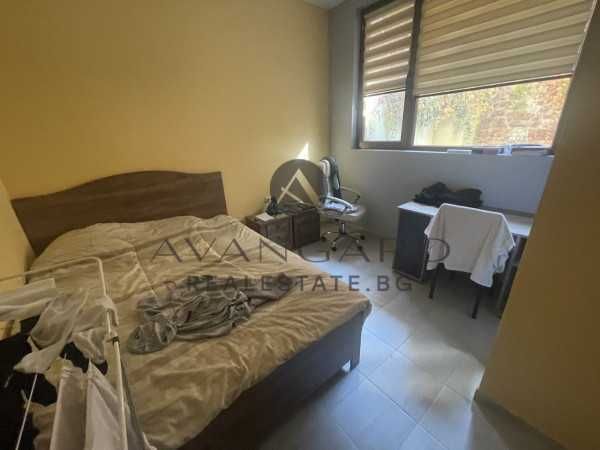 Продава се Двустаен апартамент в Пловдив, Център - 60 кв.м за 2034 €/кв.м - Снимка #2