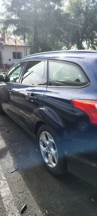 FORD Focus 2011 — imagine 2