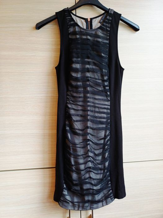 Armani Exchange рокля XS