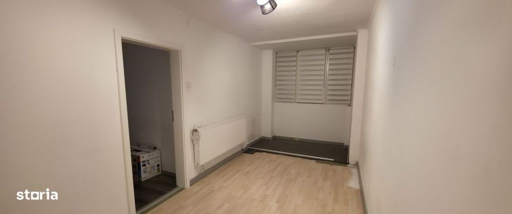 De vanzare apartament cu 4 camere Manastur