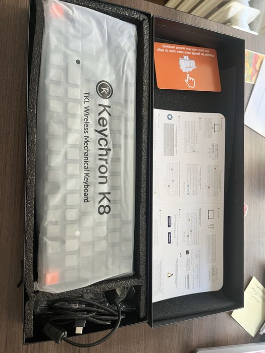 Клавиатура Keychron K8