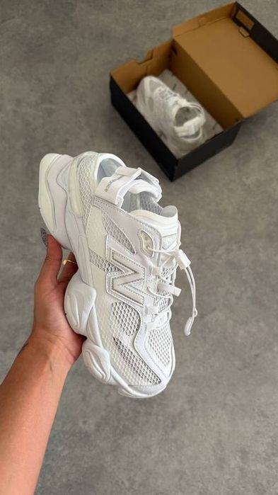Дамски летни маратонки New Balance 9060, в 4 цвята