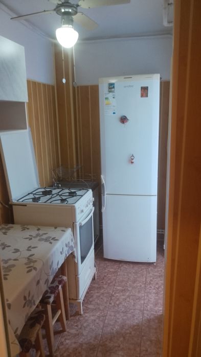 Închiriez apartament o cameră