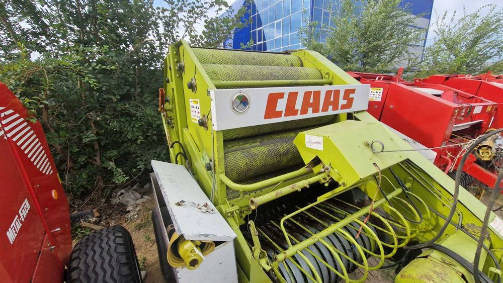 Пресс-подборщик Сlaas Rollant 44 б/у с Европы