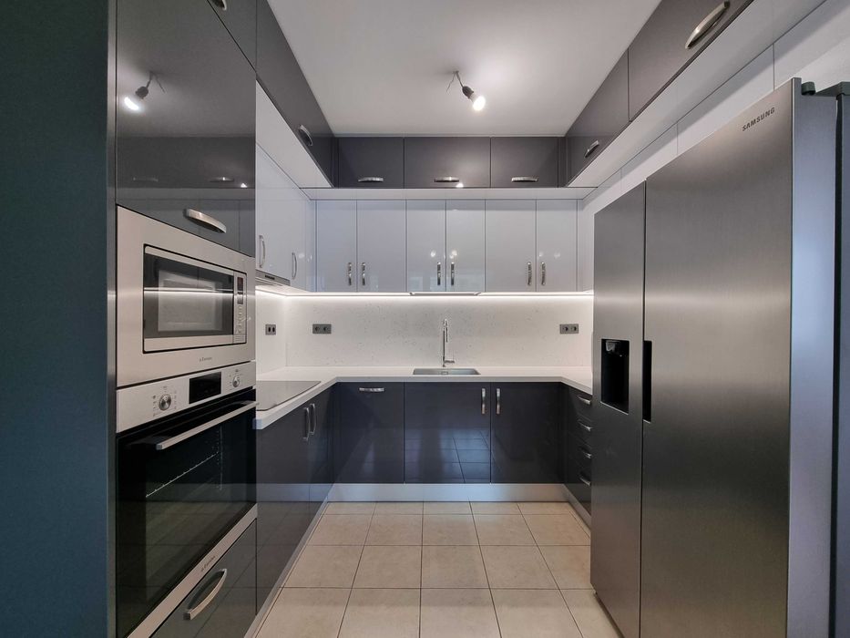 Продава се Тристаен апартамент в София, Манастирски ливади - 104 кв.м за 3366 €/кв.м - Снимка #1