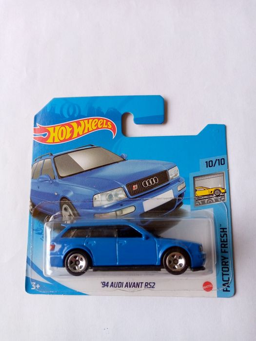 Модель Audi RS2 кузов B4