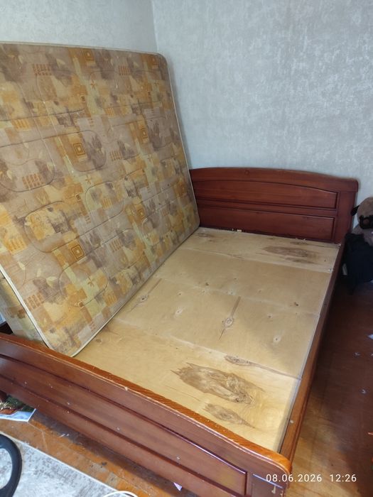 Продам.    кровать
