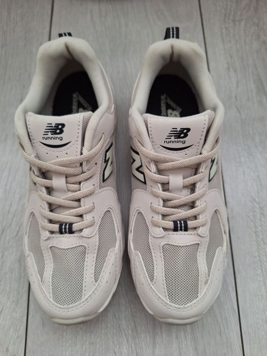 New balance running retro