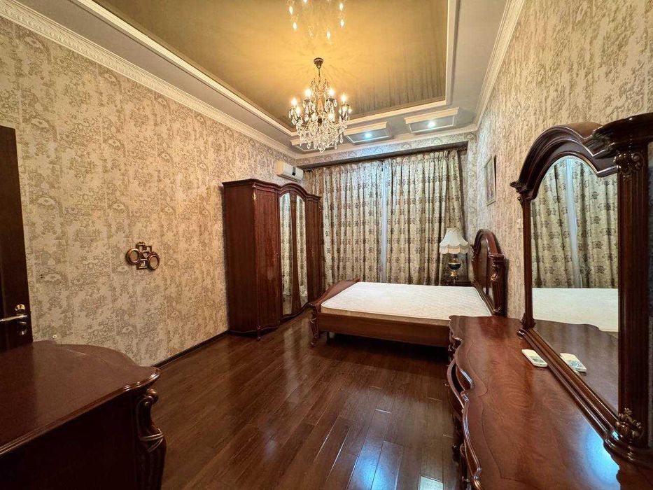 Продается шикарный дом на ул. Конституции
