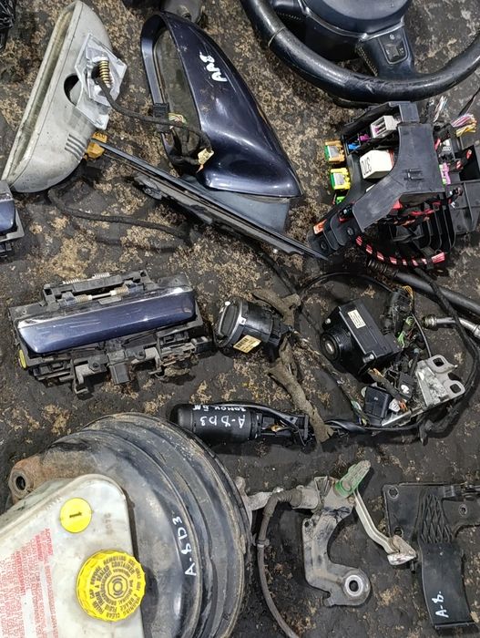 Запчасти на Ауди А8D3 из Германии