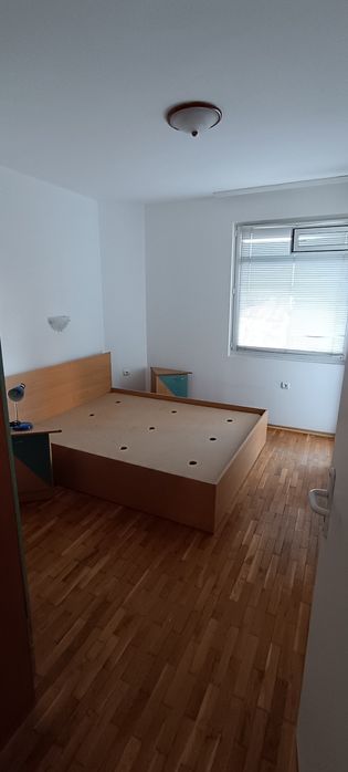 Продава се Тристаен апартамент в Благоевград, Идеален център - 102 кв.м за 1343 €/кв.м - Снимка #1