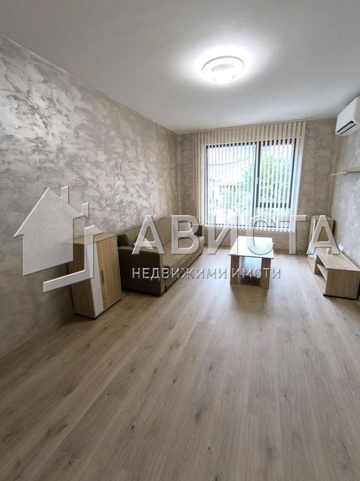 Дава се под наем Двустаен апартамент в София, Център - 65 кв.м за 600 € - Снимка #2