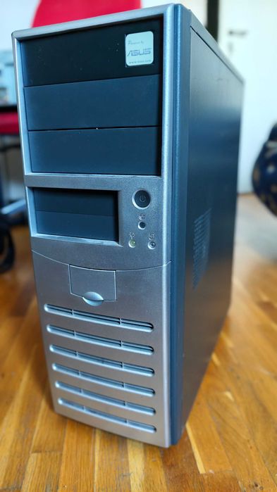 Супер евтин геймърски компютър