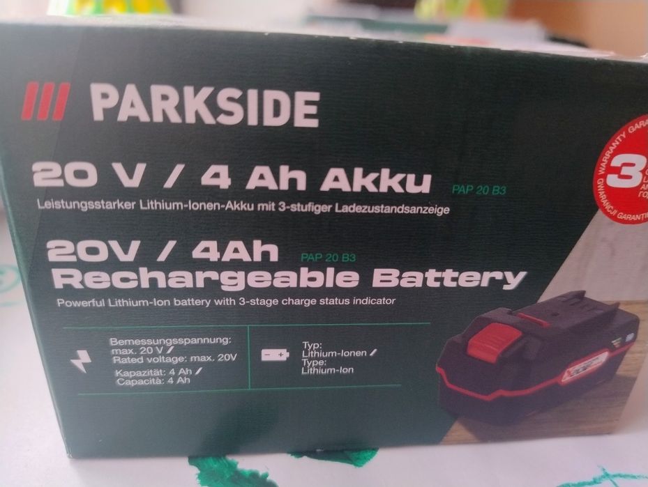 Vând acumulator Parkside