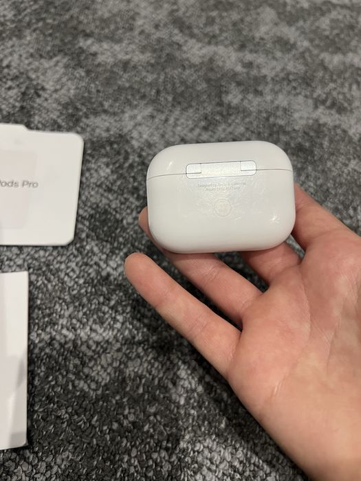 AirPods Pro (2nd gen)