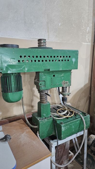 Сверлильный станок советский