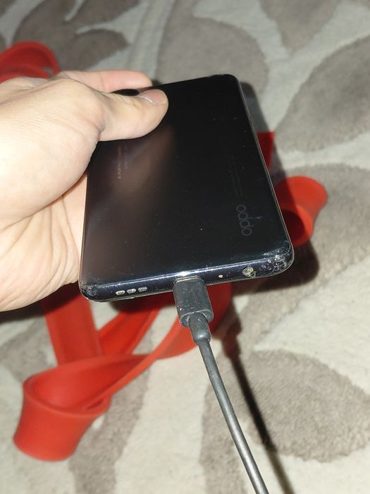 Телефон Oppo reno8T