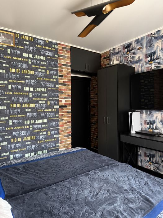 Квартира 5 ти комнатня квртира