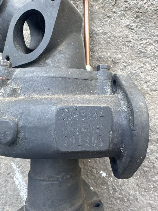 Водяная помпа насос