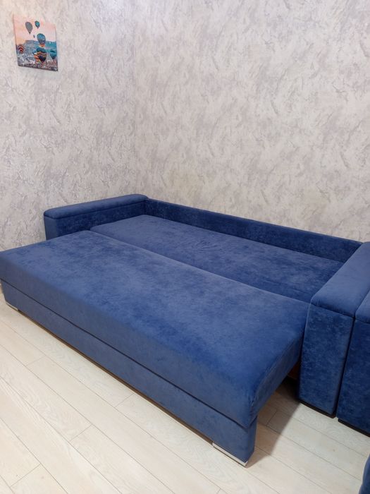 Продам диван раскладной с креслом