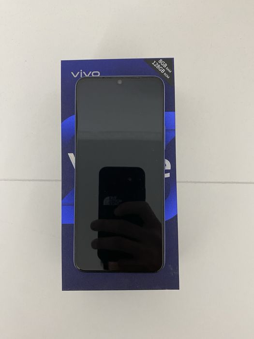 Vivo V23 e в хорошем состоянии