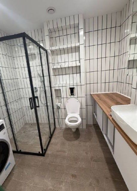 Нест оне Продам! С Арендатором  1/3/23 34 м2