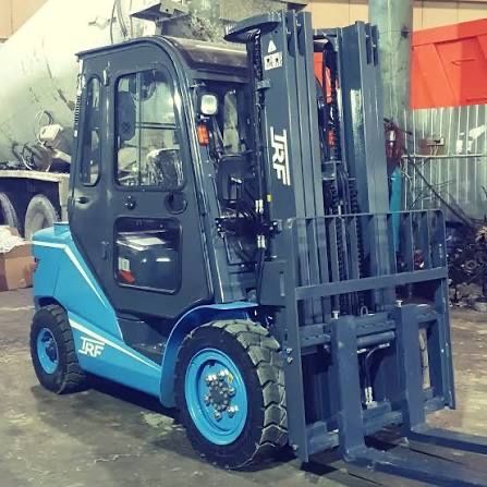 Вилочный погрузчик (кара)