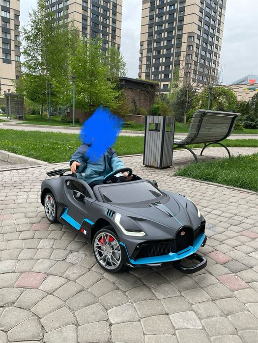 Электромобиль детский Bugatti Divo