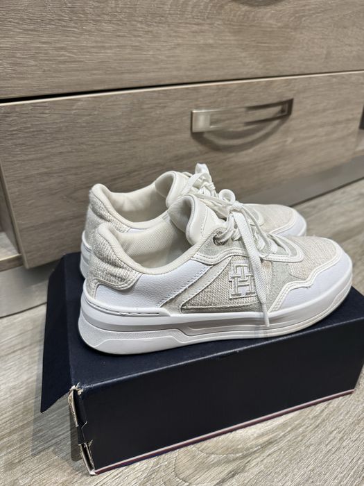 Сникърси Tommy Hilfiger