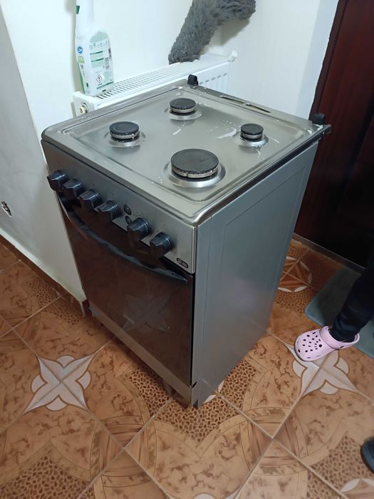Zanussi Aragaz second hand bun